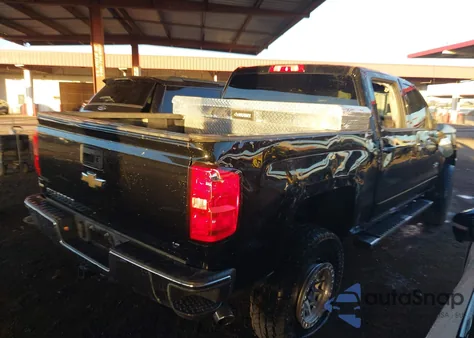 2016 Chevrolet Silverado 1500 1Lt z USA, uszkodzony, nr VIN 3GCPCREC6GG253942